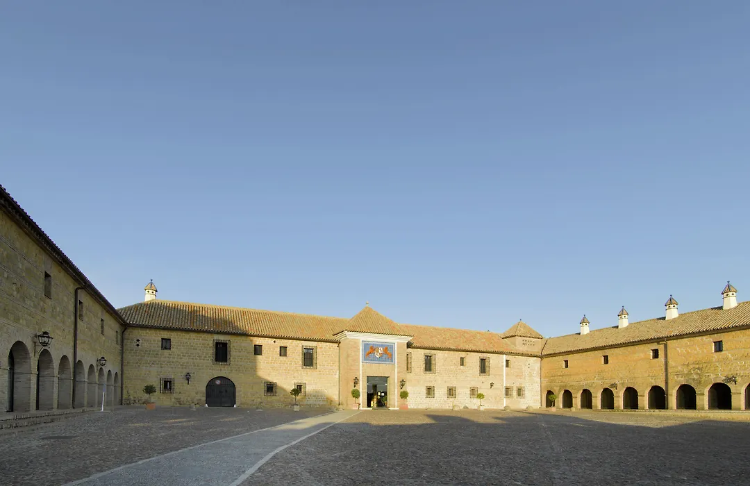 Parador De Carmona-1